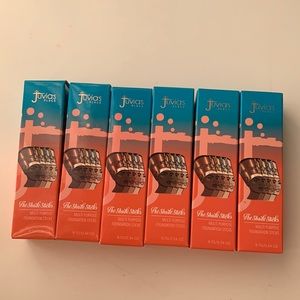 New foundation sticks